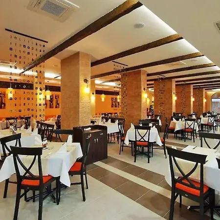 Bella - 3 Pools, 2 Bedrooms & 2 Bathrooms סאני ביץ'