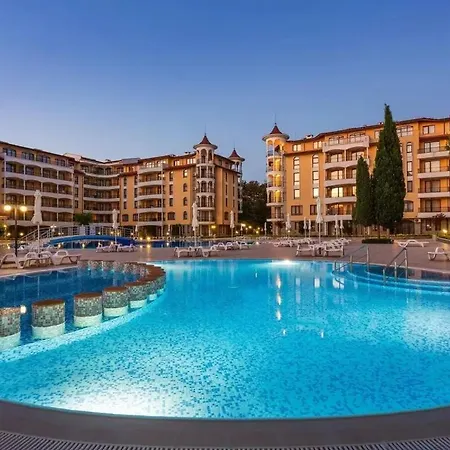 Daire Bella - 3 Pools, 2 Bedrooms & 2 Bathrooms