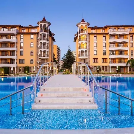 Apartmán Bella - 3 Pools, 2 Bedrooms & 2 Bathrooms *