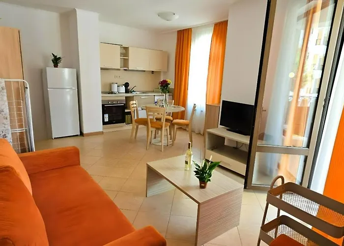 Apartmán Bella - 3 Pools, 2 Bedrooms & 2 Bathrooms *
