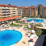 Bella - 3 Pools, 2 Bedrooms & 2 Bathrooms *